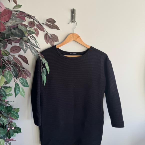 Talula Black Ribbed Top - Picture 5 of 5